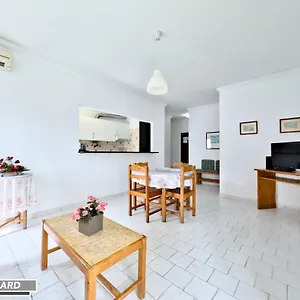 Squash Club Aparthotel
